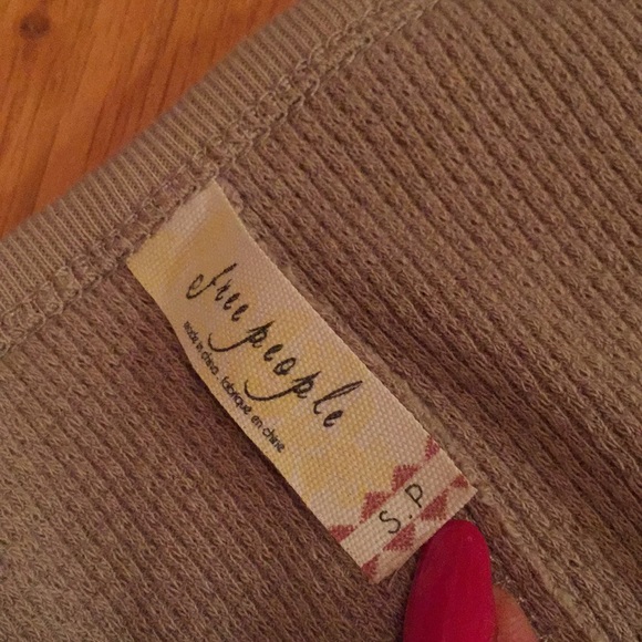 Free People Alpine Henley tan w/knit pushup wrists - Picture 3 of 8